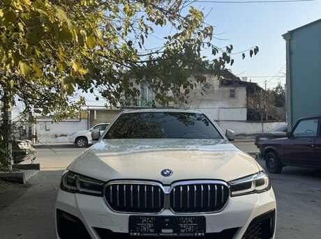 BMW 530e 2021
