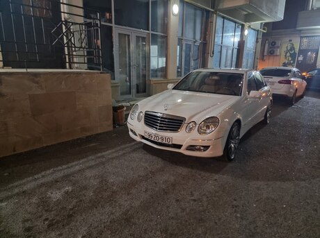Mercedes E 300