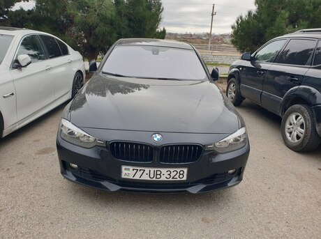 BMW 328 2015