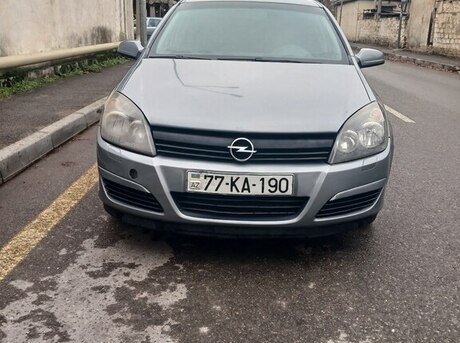 Opel Astra 2004