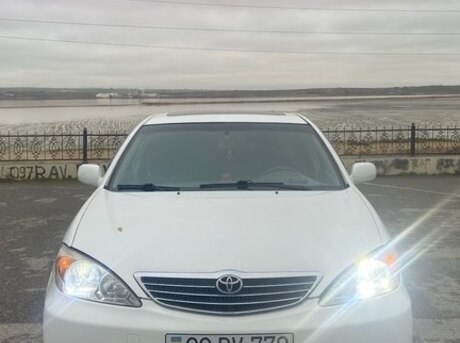Toyota Camry 2004