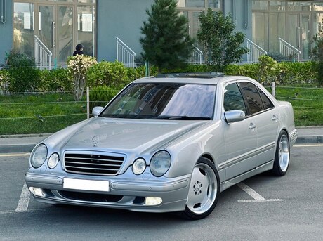 Mercedes E 320 2000
