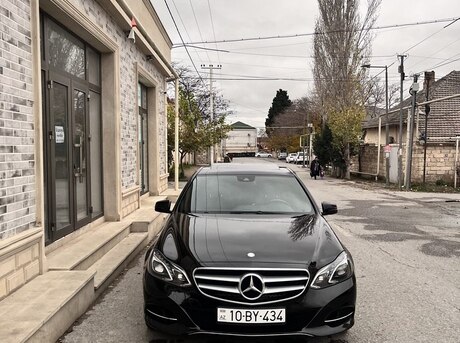 Mercedes E 200 2013