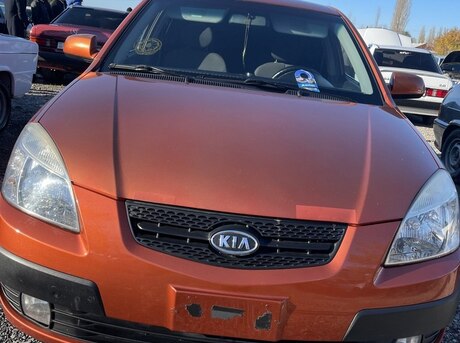 Kia Rio 2005