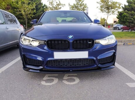 BMW 330 2018