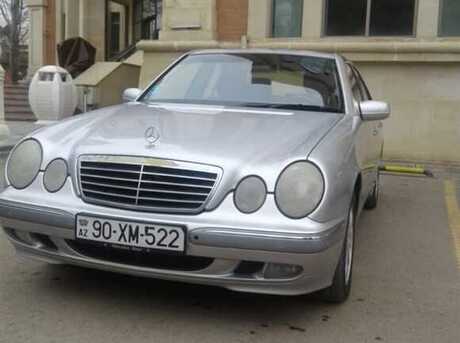 Mercedes E 260 2001