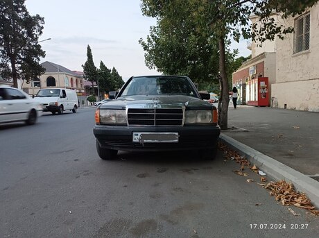 Mercedes 190 1991