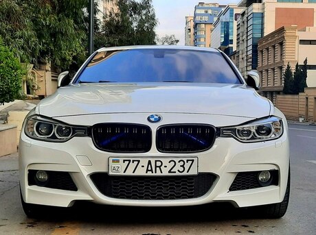 BMW 328 2013