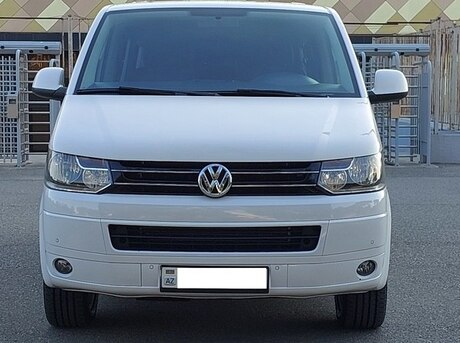 Volkswagen Caravelle 2015