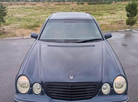 Mercedes E 270 2001