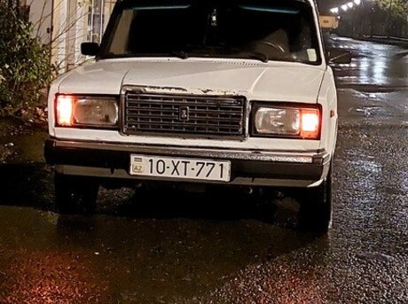 LADA (VAZ) 2107 2005