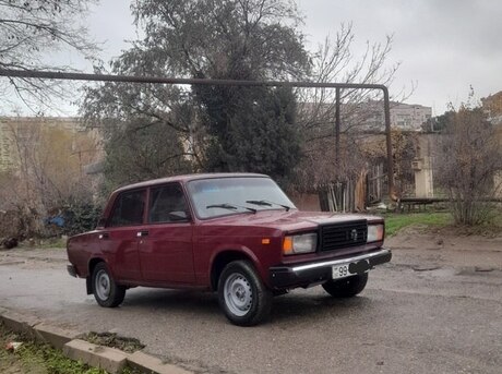 LADA (VAZ) 2107 2000