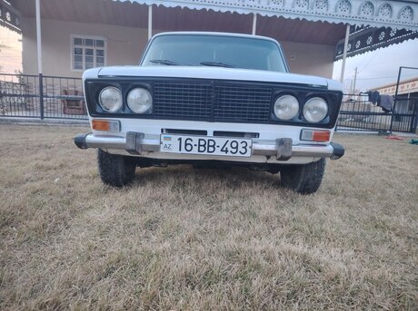 LADA (VAZ) 2106 2000