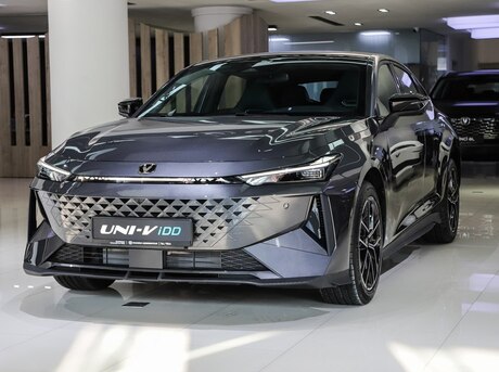 Changan Uni-V iDD