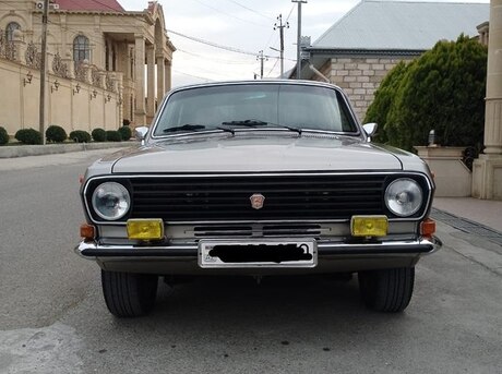 GAZ 24-10 1990
