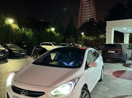 Hyundai i40 2012