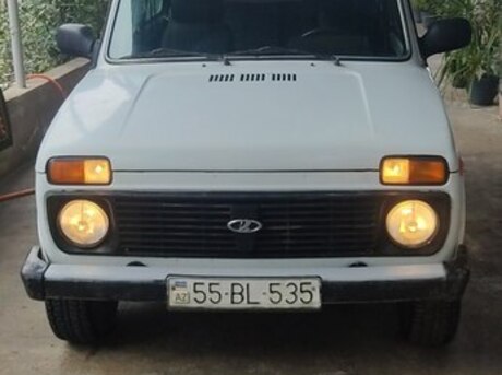 LADA (VAZ) Niva 2002