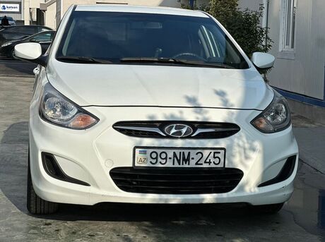 Hyundai Accent 2011
