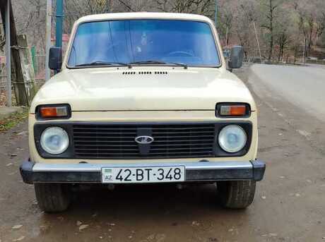 LADA (VAZ) Niva 1986