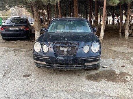 Kia Opirus 2006