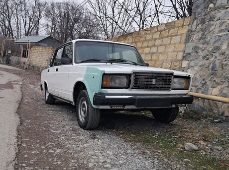 LADA (VAZ) 2107 2002