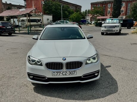 BMW 528