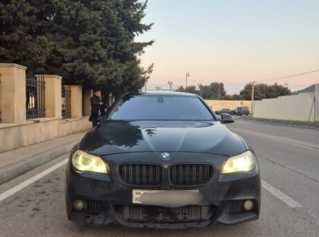 BMW 520 2013