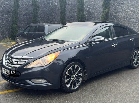Hyundai Sonata 2012