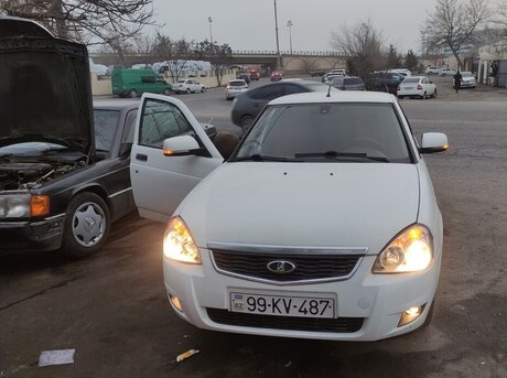 LADA (VAZ) Priora 2013