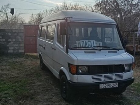 Mercedes 208 D 1994