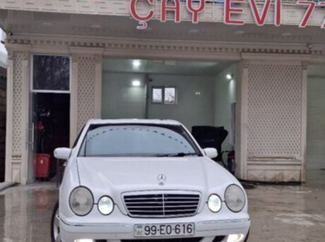 Mercedes E 320 2001