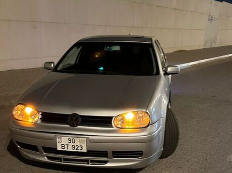 Volkswagen Golf 2001