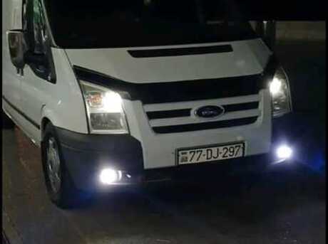 Ford Transit 2011