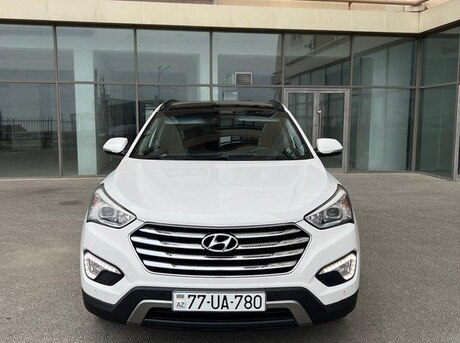 Hyundai Grand Santa Fe