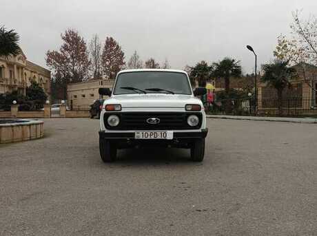 LADA (VAZ) Niva 2016