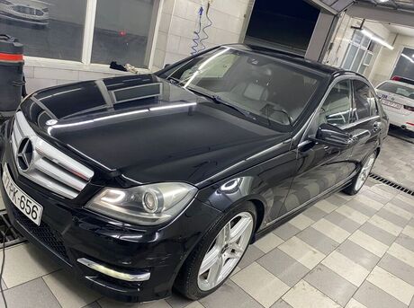 Mercedes C 250 2012