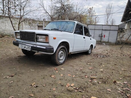 LADA (VAZ) 2107