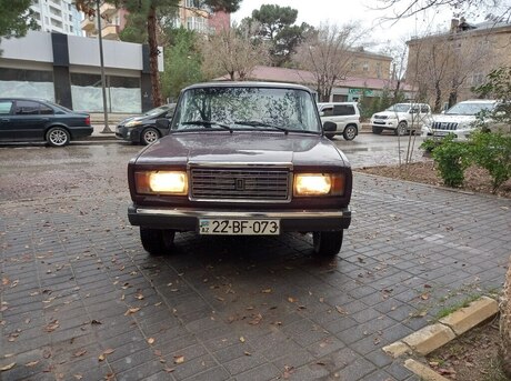 LADA (VAZ) 2107 2003