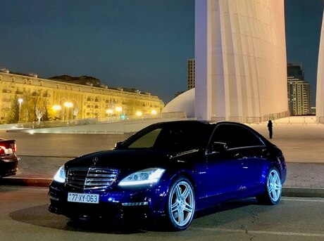 Mercedes S 63 AMG