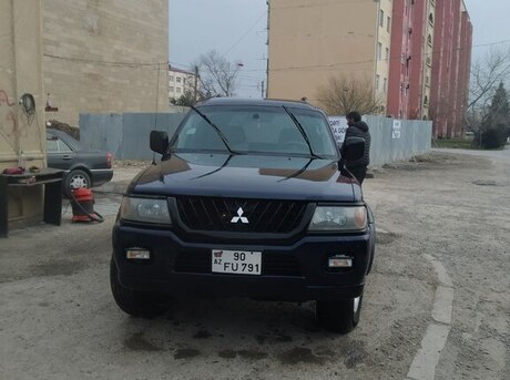 Mitsubishi Montero Sport