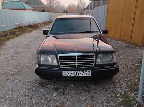 Mercedes E 200 d 1995
