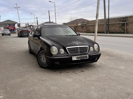 Mercedes E 320 2001