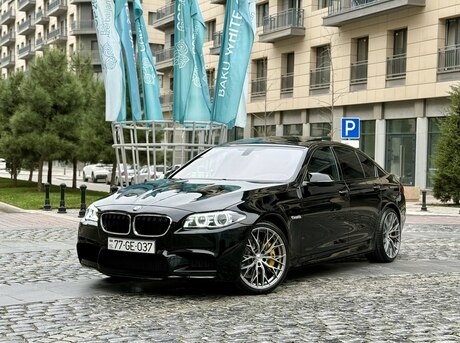 BMW 528