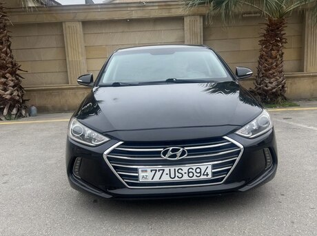 Hyundai Elantra 2016