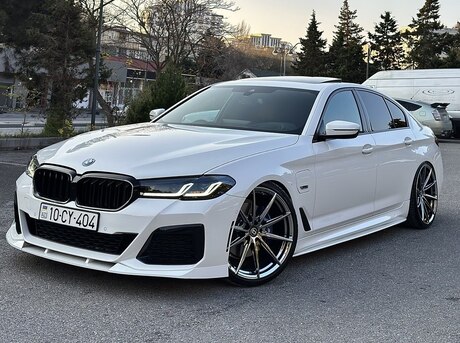 BMW 530e 2022
