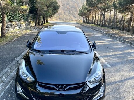 Hyundai Elantra 2015