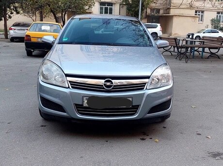 Opel Astra 2008