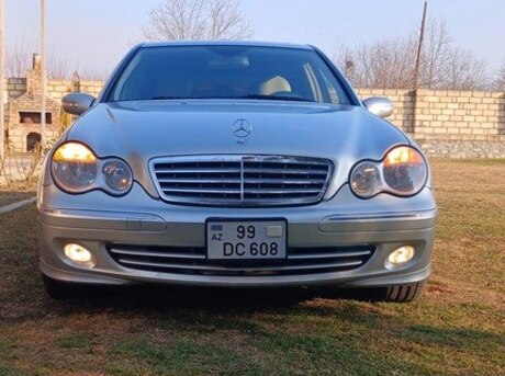 Mercedes C 240 2005