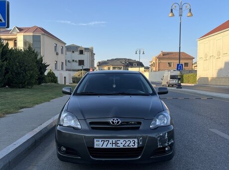 Toyota Corolla 2004