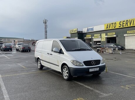 Mercedes Vito 111